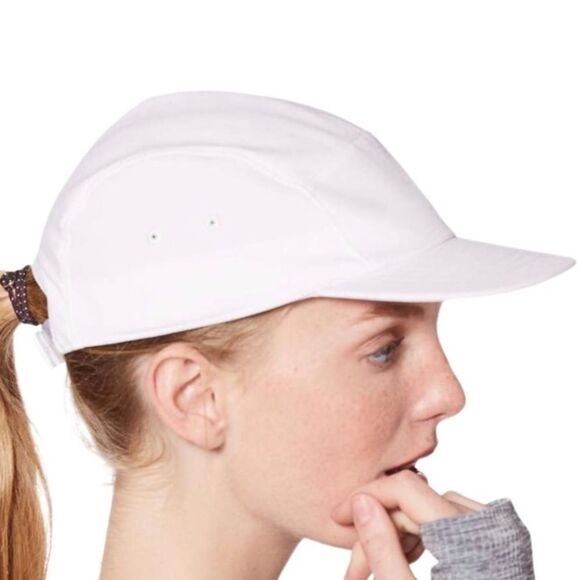 Lululemon Five Times Hat White Lightweight Baller Cap main image 13
